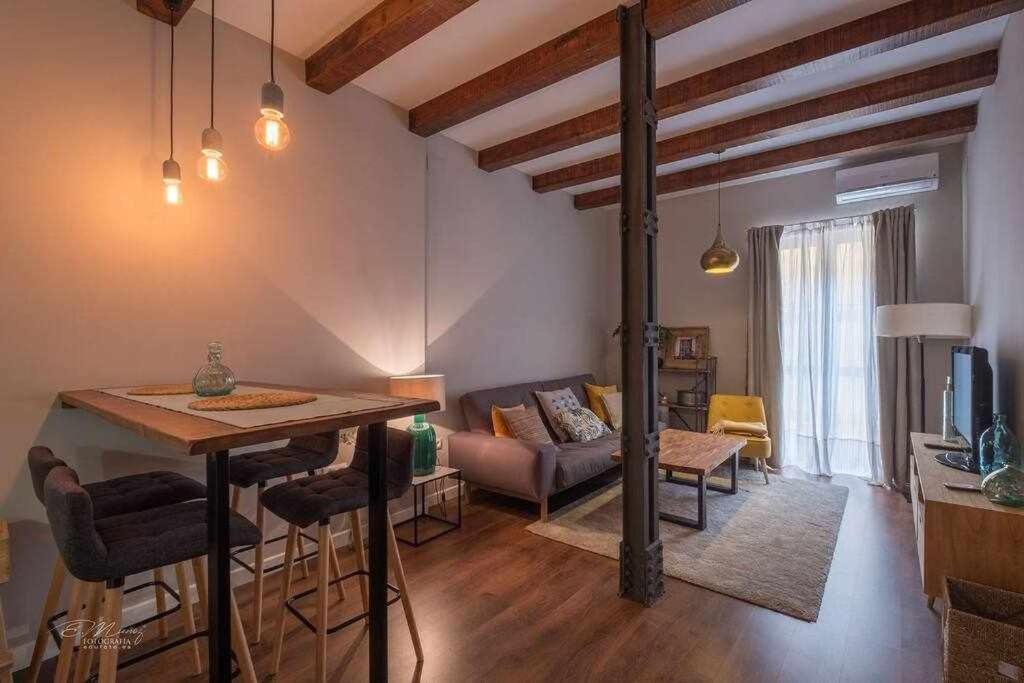 Parking Free - Cathedral Area Apartment -2 Months Min Siviglia Esterno foto